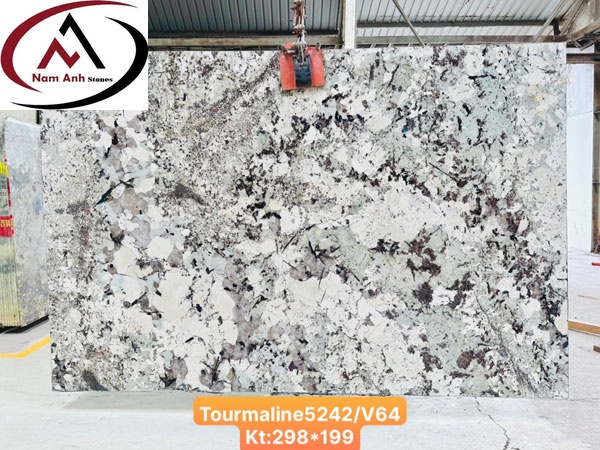 ĐÁ GRANITE TOURMALINE ỐP MẶT TIỀN